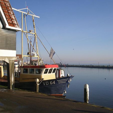 Hotel Cafe Restaurant Van Den Hogen Volendam Exterior foto